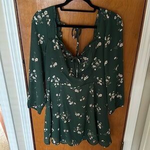 Abercrombie and Fitch Green Floral Dress
